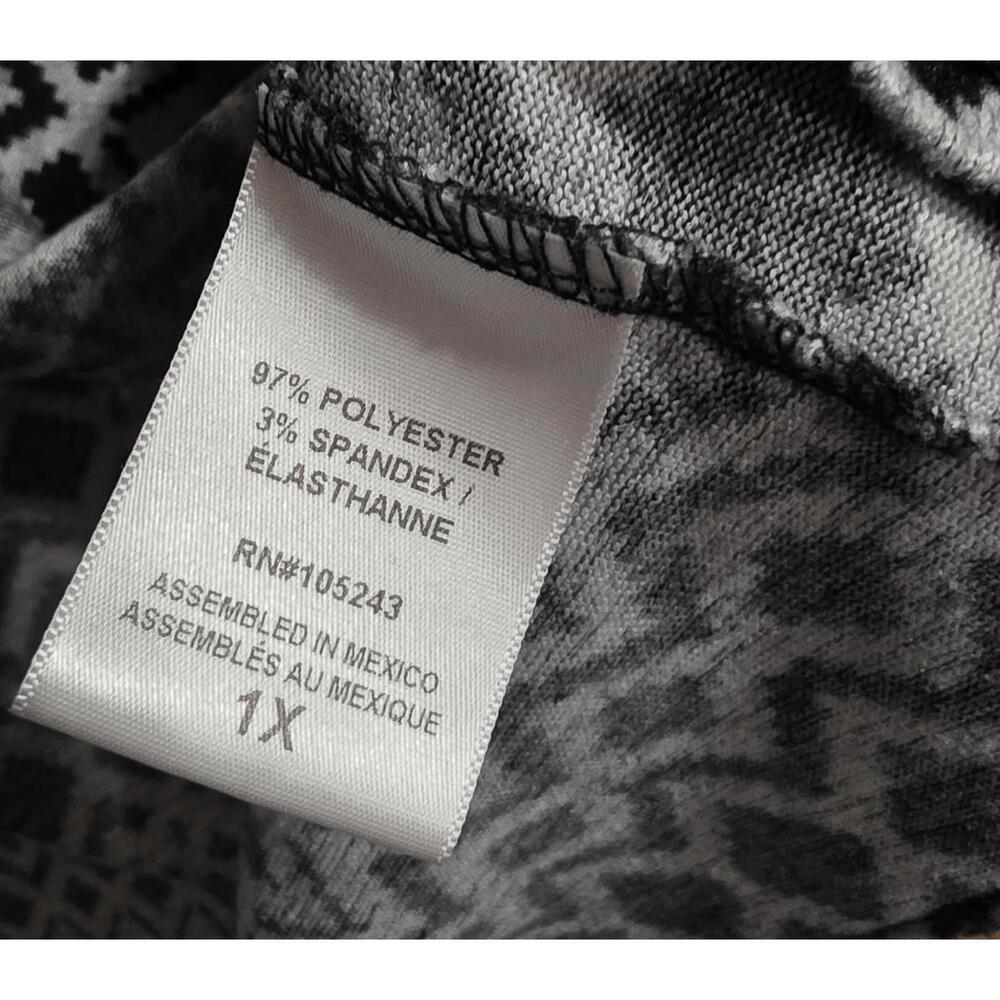 Bobeau Women's Black and White Geometric Pattern Cardigan Size 1X - Picture 3 of 7